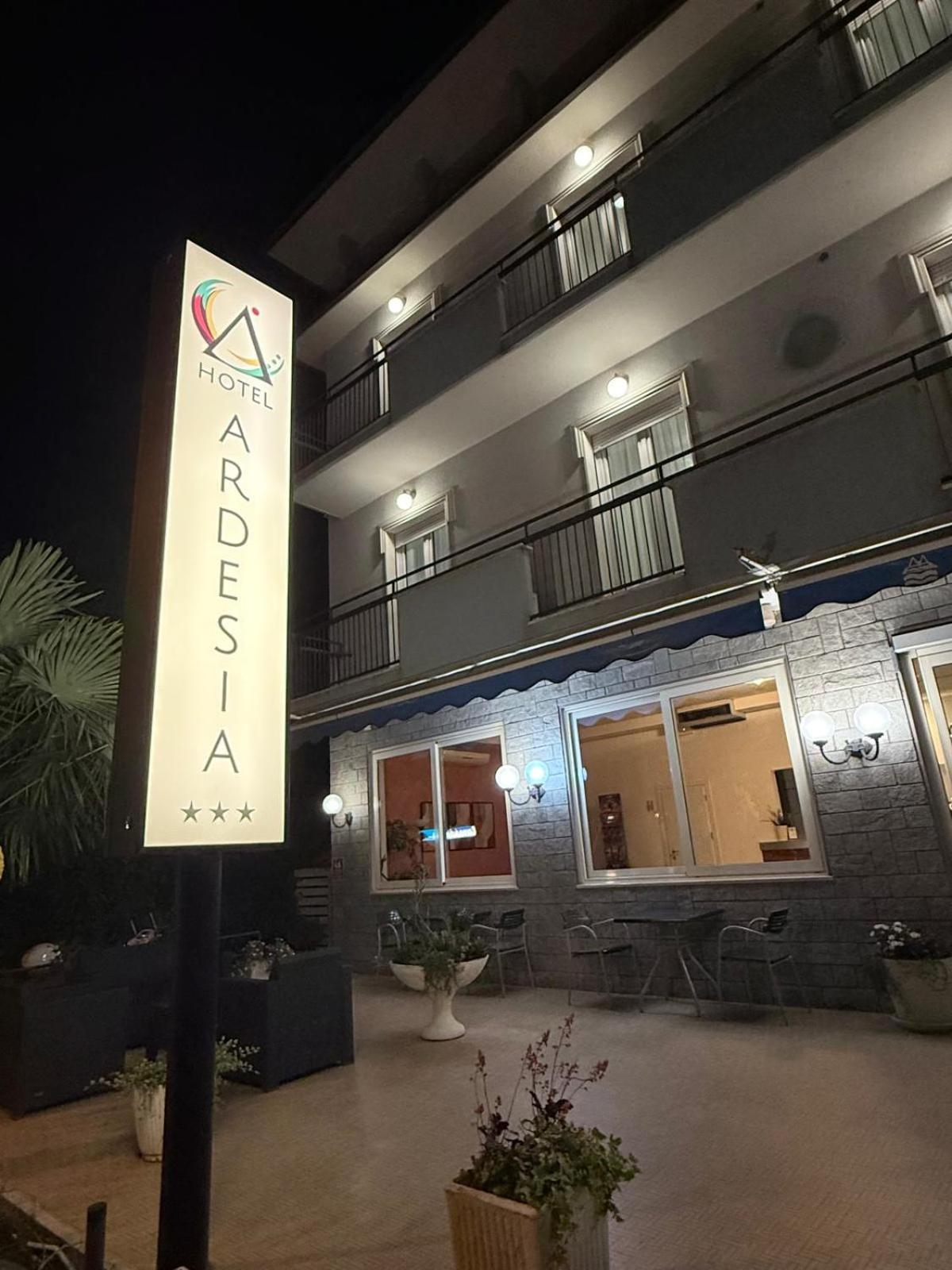 Hotel Ardesia Rimini